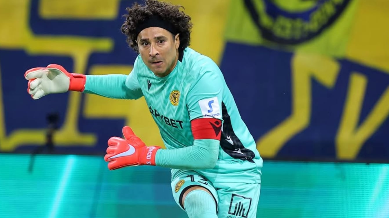Guillermo Ochoa volvió a sufrir una nueva goleada en Chipre.