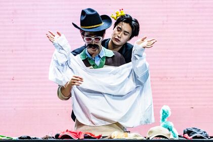 Los actores tailandeses Gemi Fourth se reunieron con sus fans mexicanos por primera vez el Teatro Metropolitan