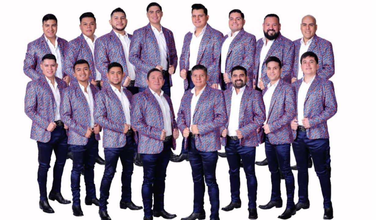 La Original Banda El Limón vuelve a los primeros lugares en una nueva etapa