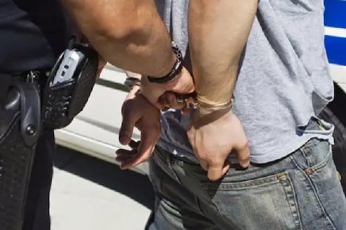 Ataque brutal a una embarazada: su pareja intentó matarla y perdió al bebé