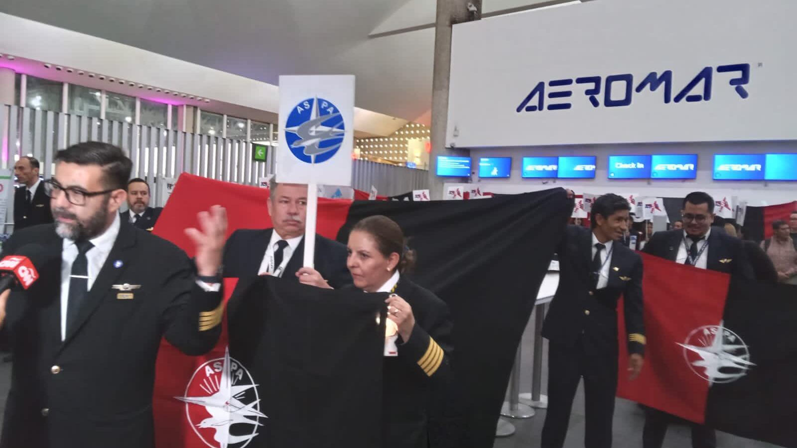 Estalla huelga de trabajadores de Aeromar por adeudos de la aerolínea