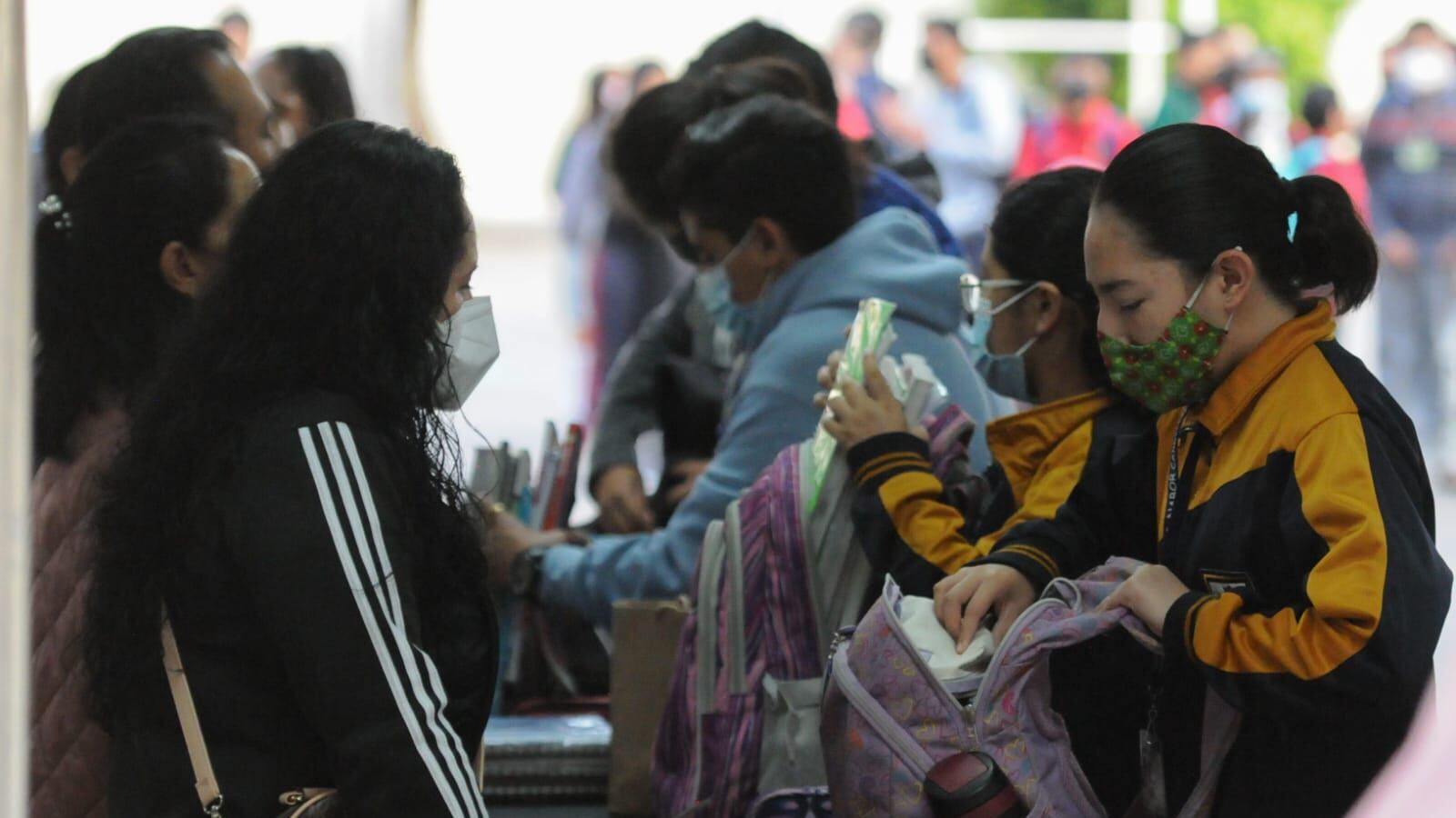 La Comisión acepta que las revisiones se realicen bajo consentimiento.