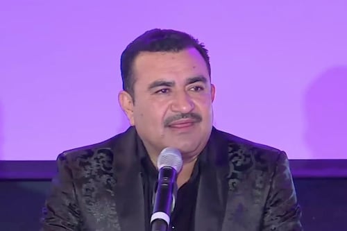 ¡Escándalo político! Alito Moreno destapa a cantante de regional mexicano para las elecciones de 2027