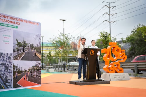 Con nuevo andador en Morones Prieto, Gobierno de Nuevo León apuesta por reducir el uso del auto
