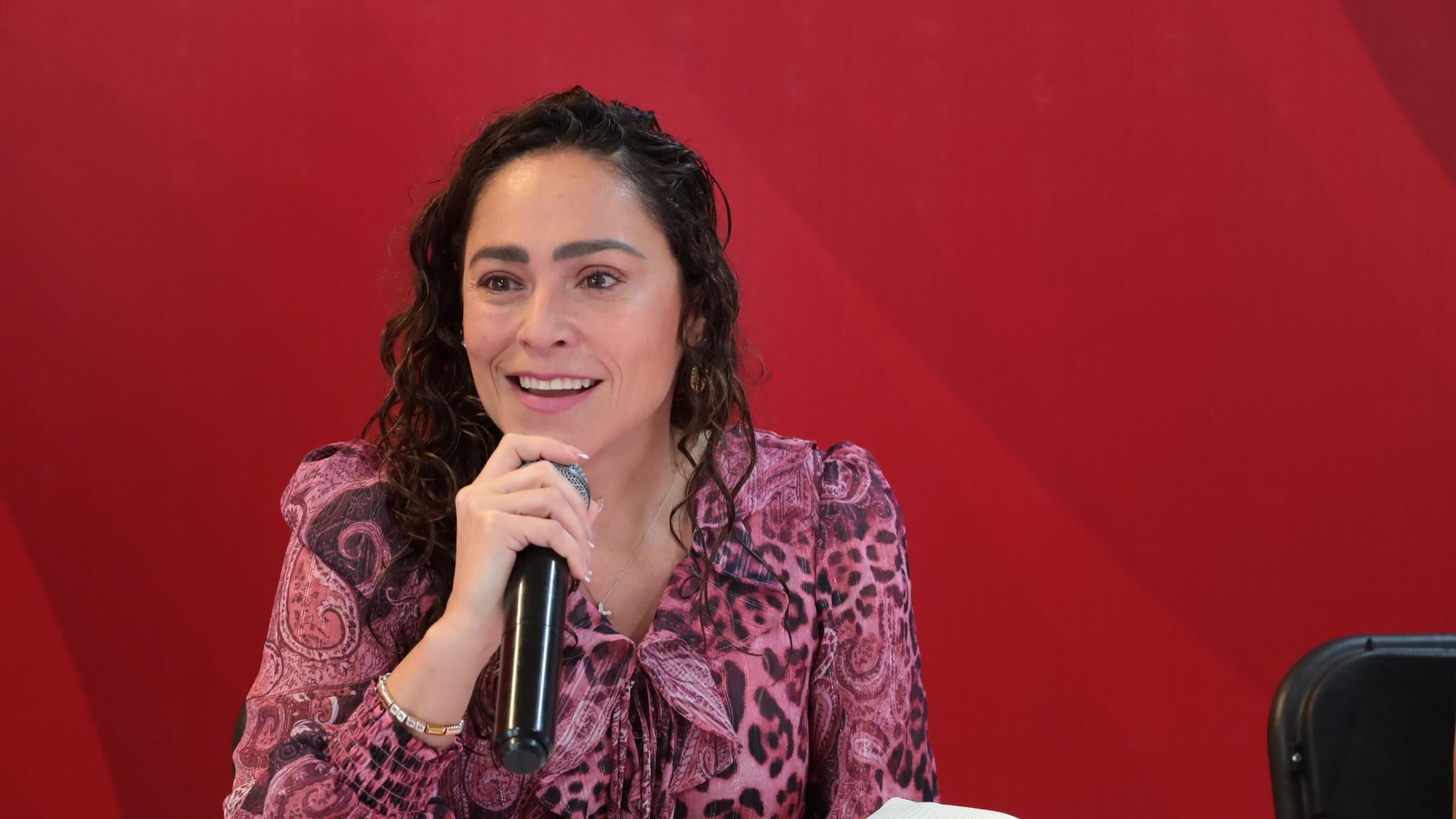 La diputada busca revertir reformas de la 4T