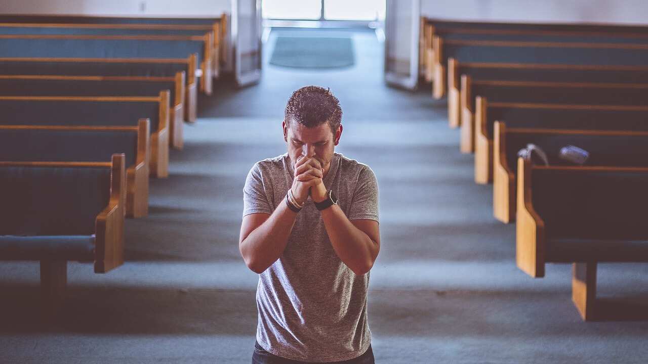 Permítase fallar ahí también vive Dios