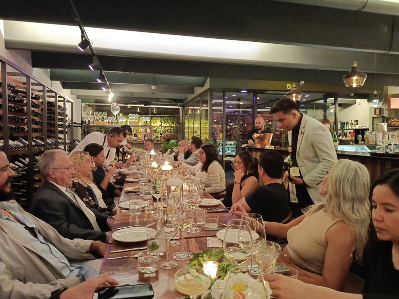 Descubre el nuevo menú de primavera-verano 2024 de Catamundi, el restaurante más innovador de Polanco con platillos creativos y una exquisita selección de vinos y cócteles