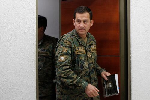 Iturriaga anuncia tercer toque de queda y precisó su frase “no estoy en guerra”