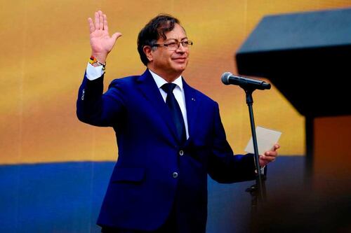 Gustavo Petro logra 100 días de mandato con apoyo de casi la mitad de los colombianos
