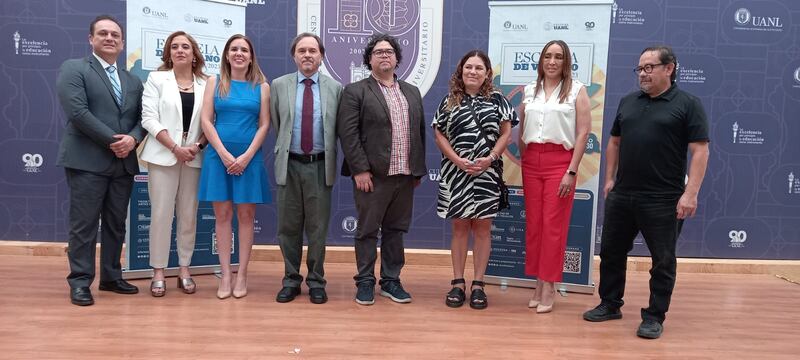 El anuncio de la Escuela de verano se realizó este martes en Colegio Civil.