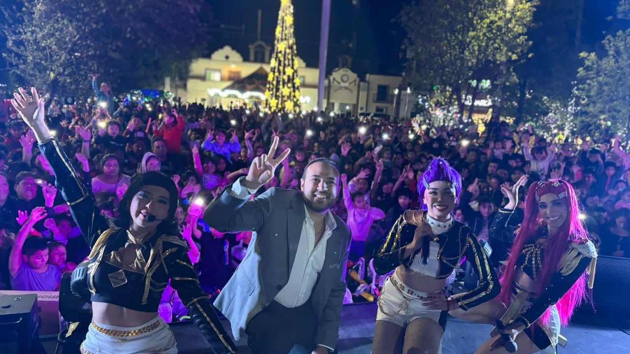 El alcalde celebró con los ciudadanos del municipio la inauguración del nuevo espacio.