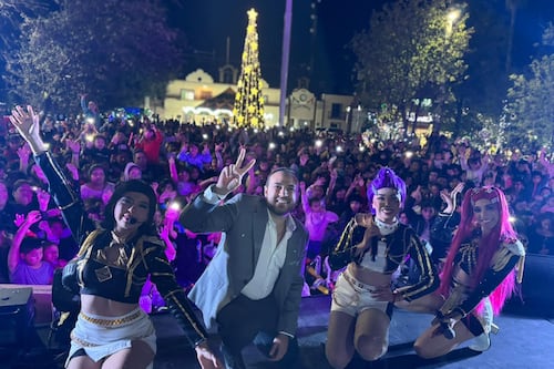 Tardan, pero logran tener nueva Plaza Principal en Ciénega de Flores