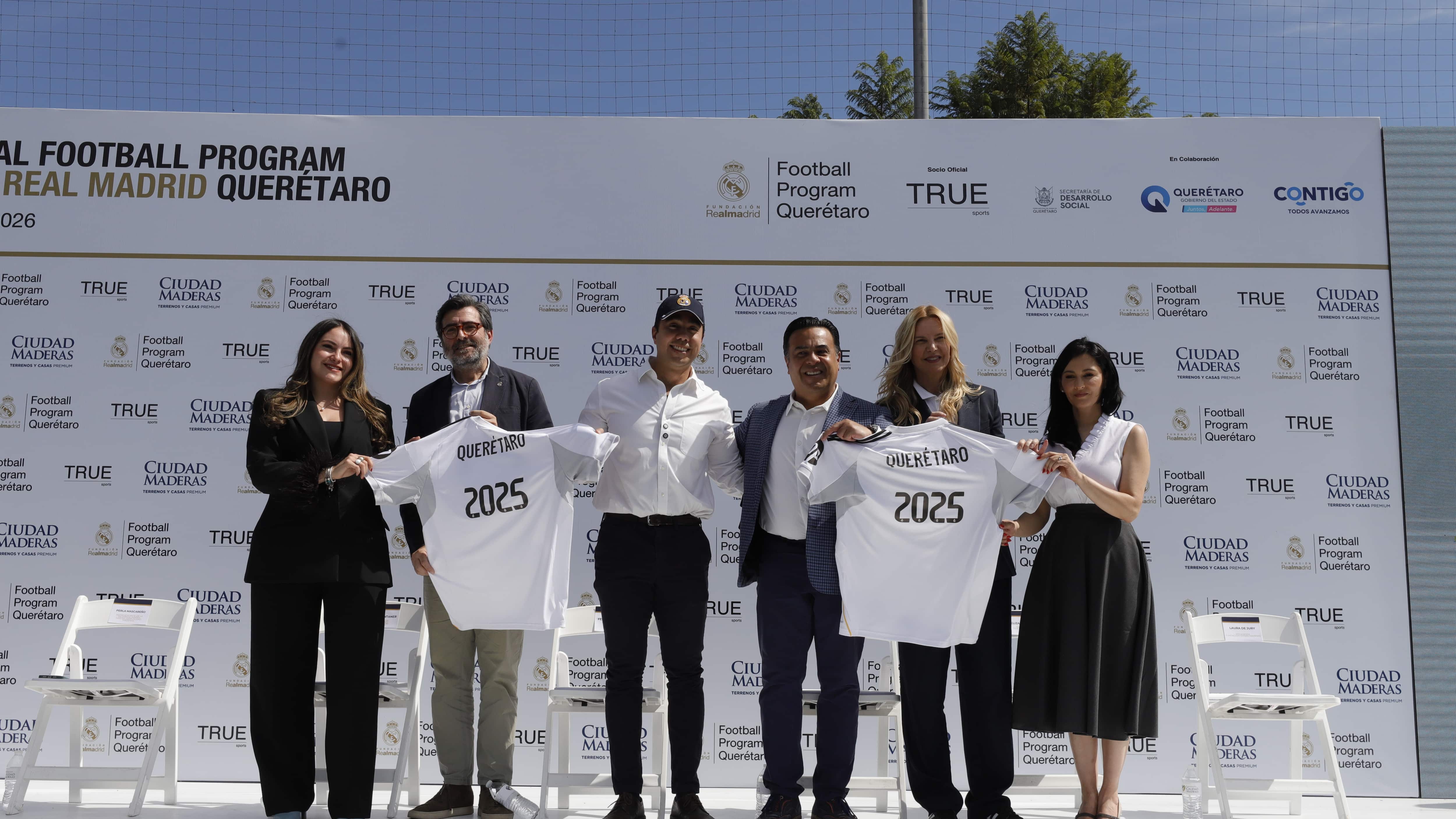 El Educational Football Program