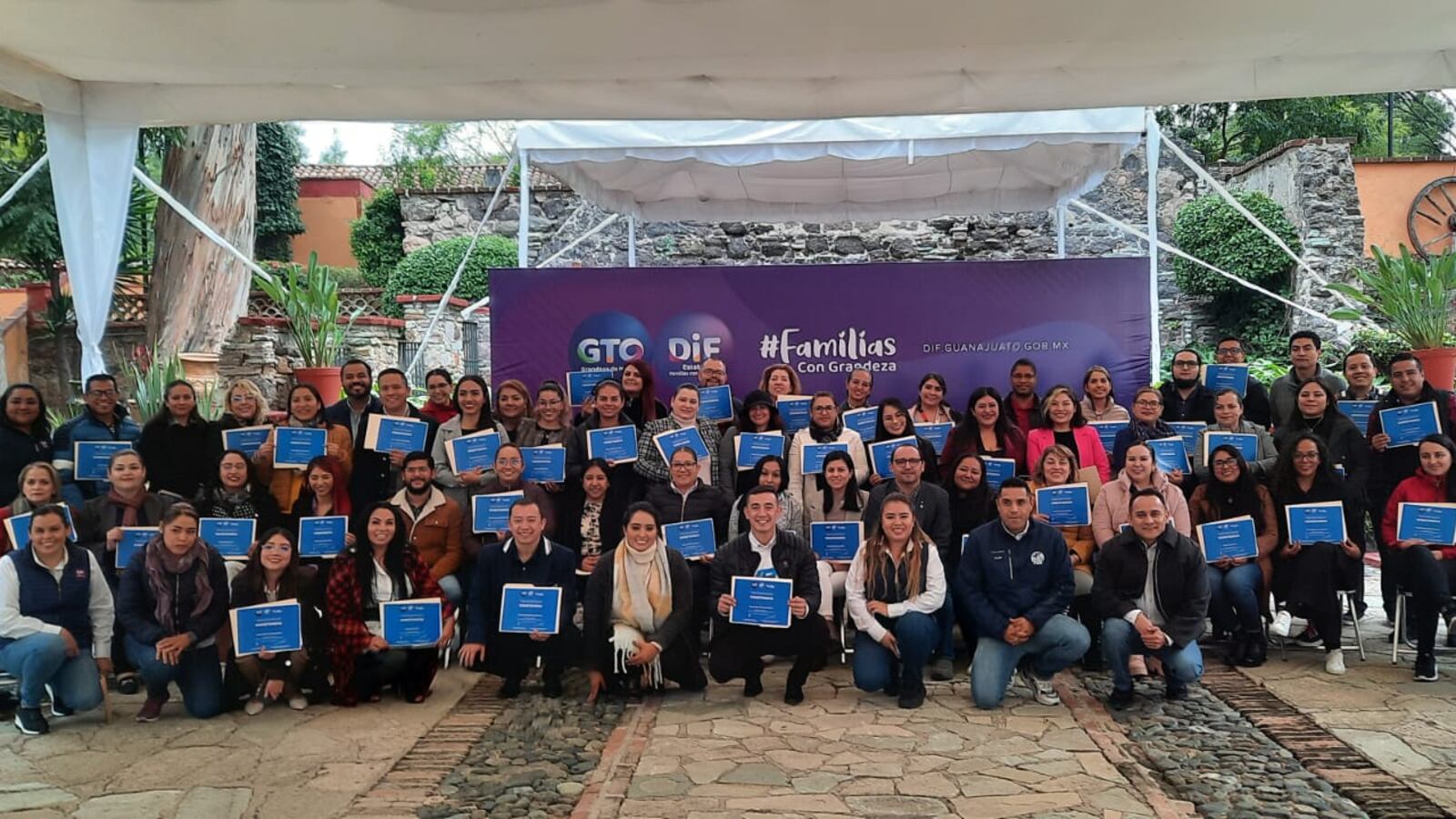 Catedrático de la UG impartió la capacitación.