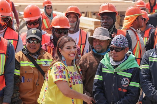 Clara Brugada rechaza polémica por nota roja y niega censura a medios en CDMX