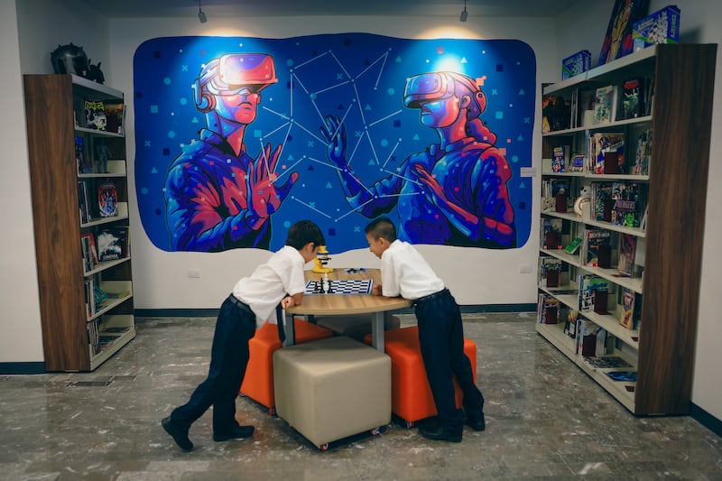 La rehabilitación de la Biblioteca Central del Estado contribuye a que el aprendizaje se siga fomentando a través de los libros físicos.