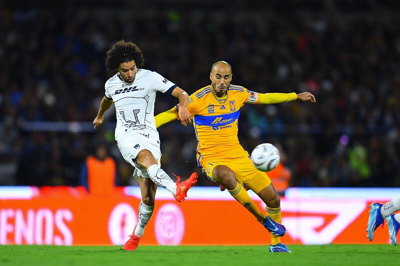 Tigres vs Pumas
