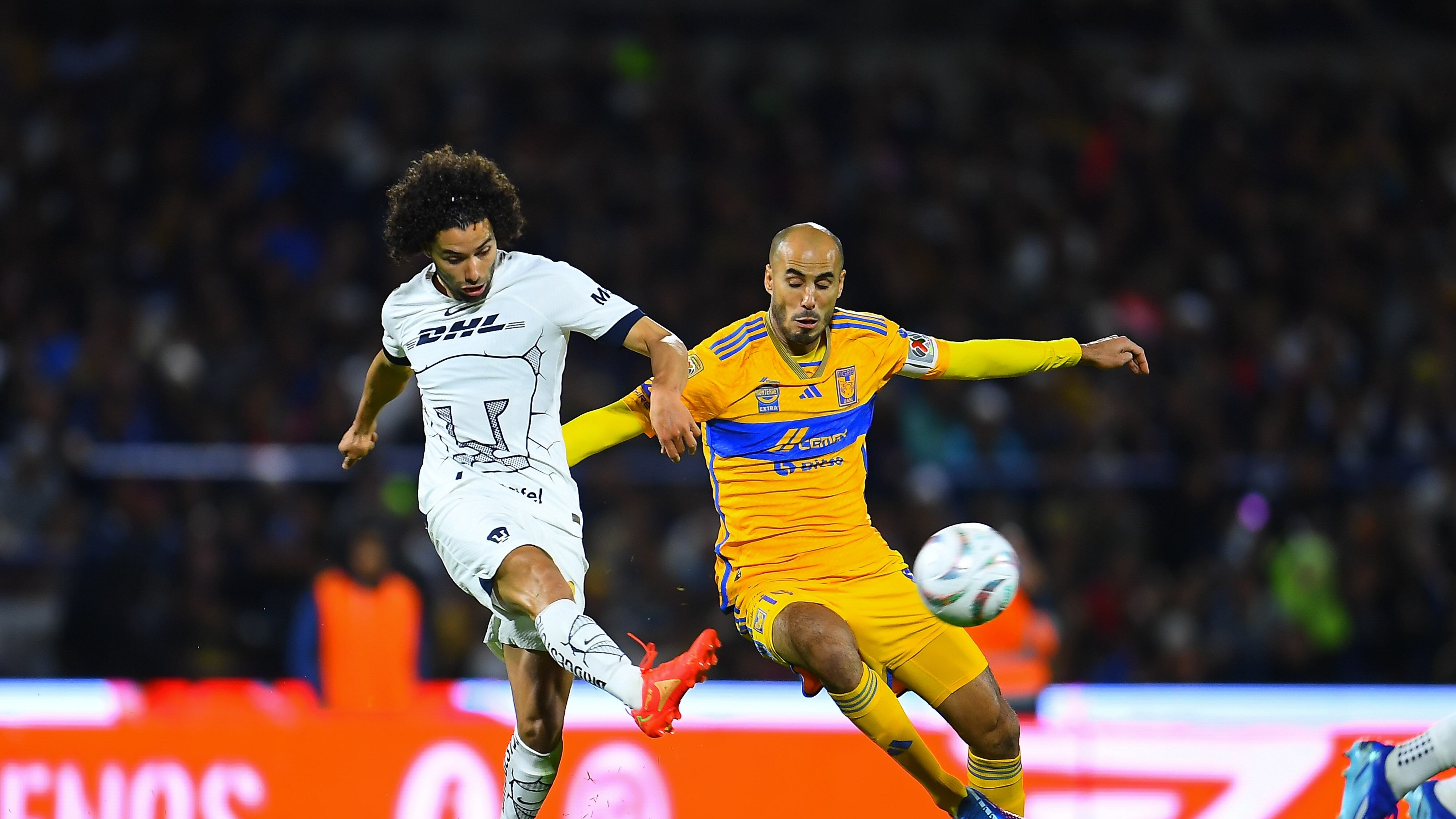 Tigres vs Pumas