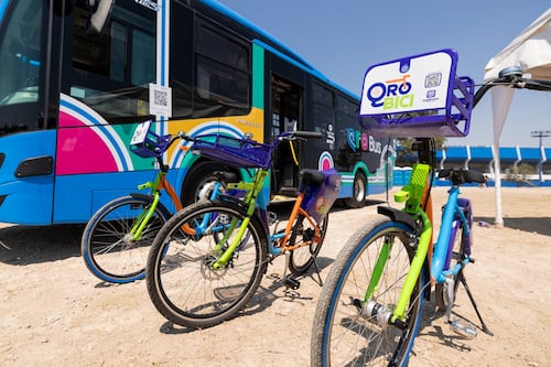 Integran bicis y transporte eléctrico al sistema Qrobús