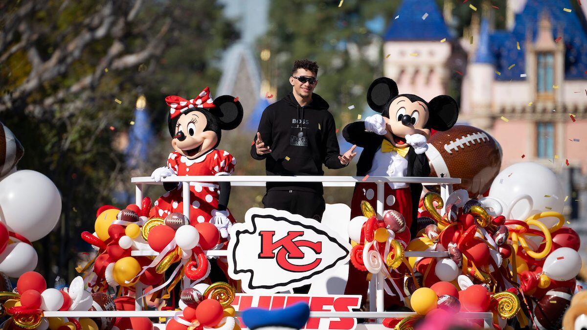 Patrick Mahomes en Disneyland