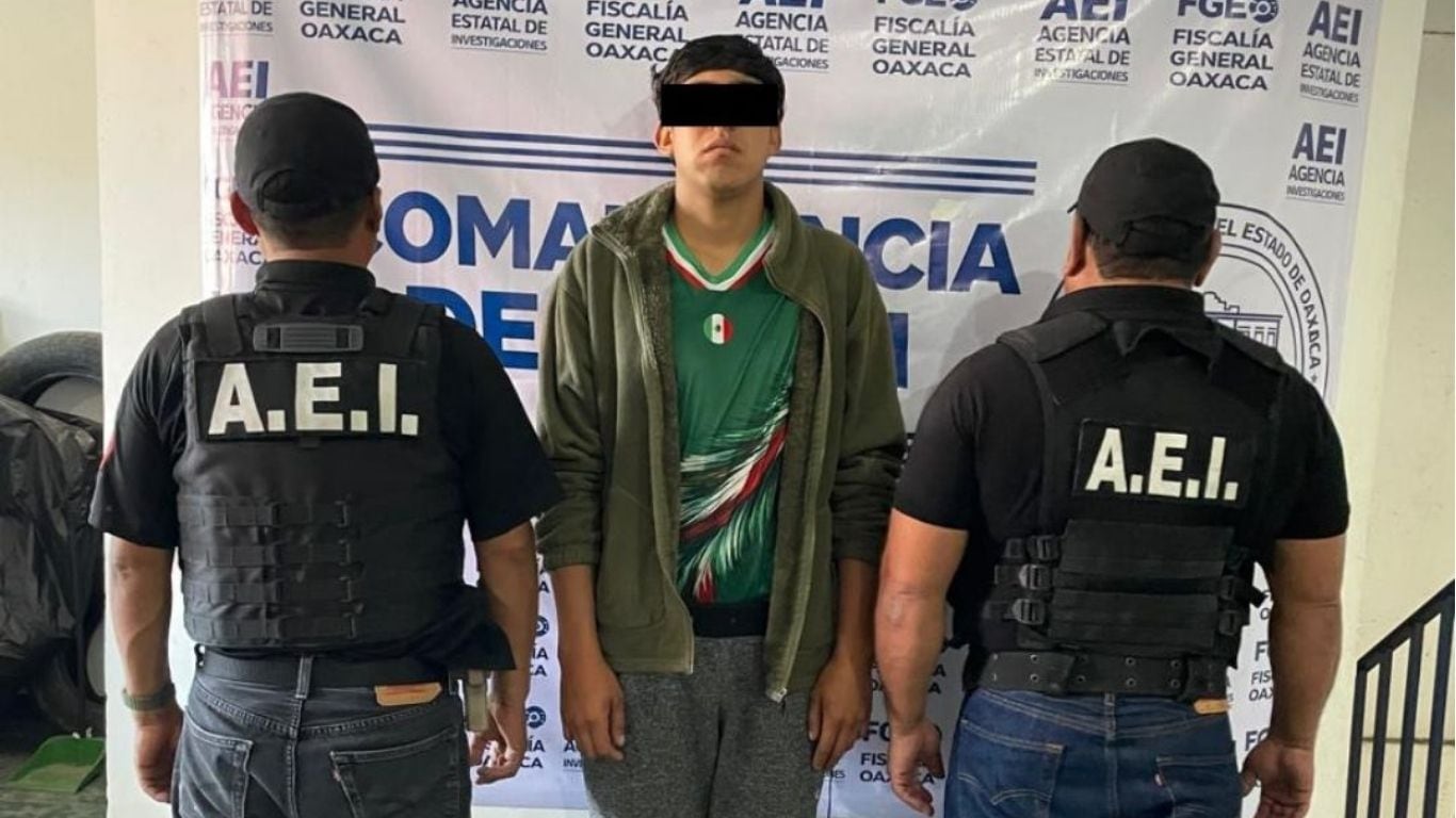 Cae presunto agresor del alcalde de Miahuatlán; Fiscalía de Oaxaca asegura motocicleta usada en el ataque