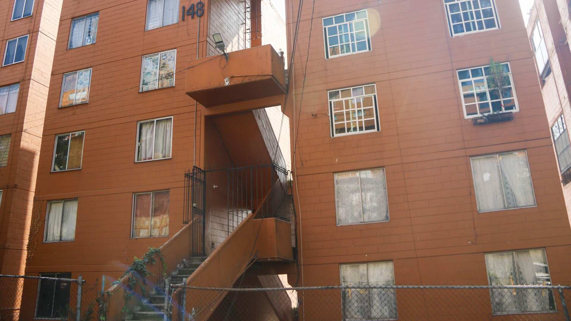 Ahorra energía y mantén tu hogar fresco con impermeabilizantes blancos, una solución inteligente para tu hogar