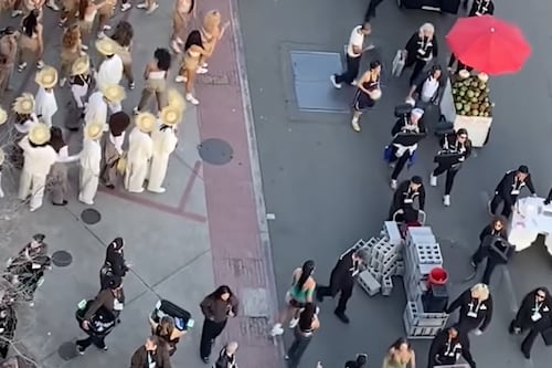 Filtran cómo armaron el show de Bad Bunny en el Super Bowl: así metieron la casita, la caña y los símbolos boricuas