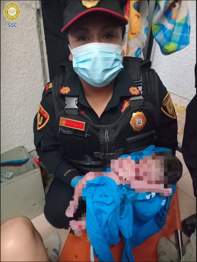 Nace bebé en el Metro CDMX