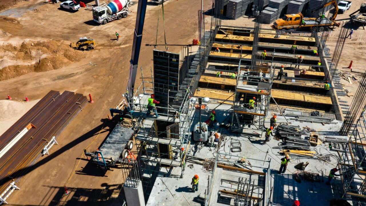 Jalisco avanza en la construcción de la Línea 4.