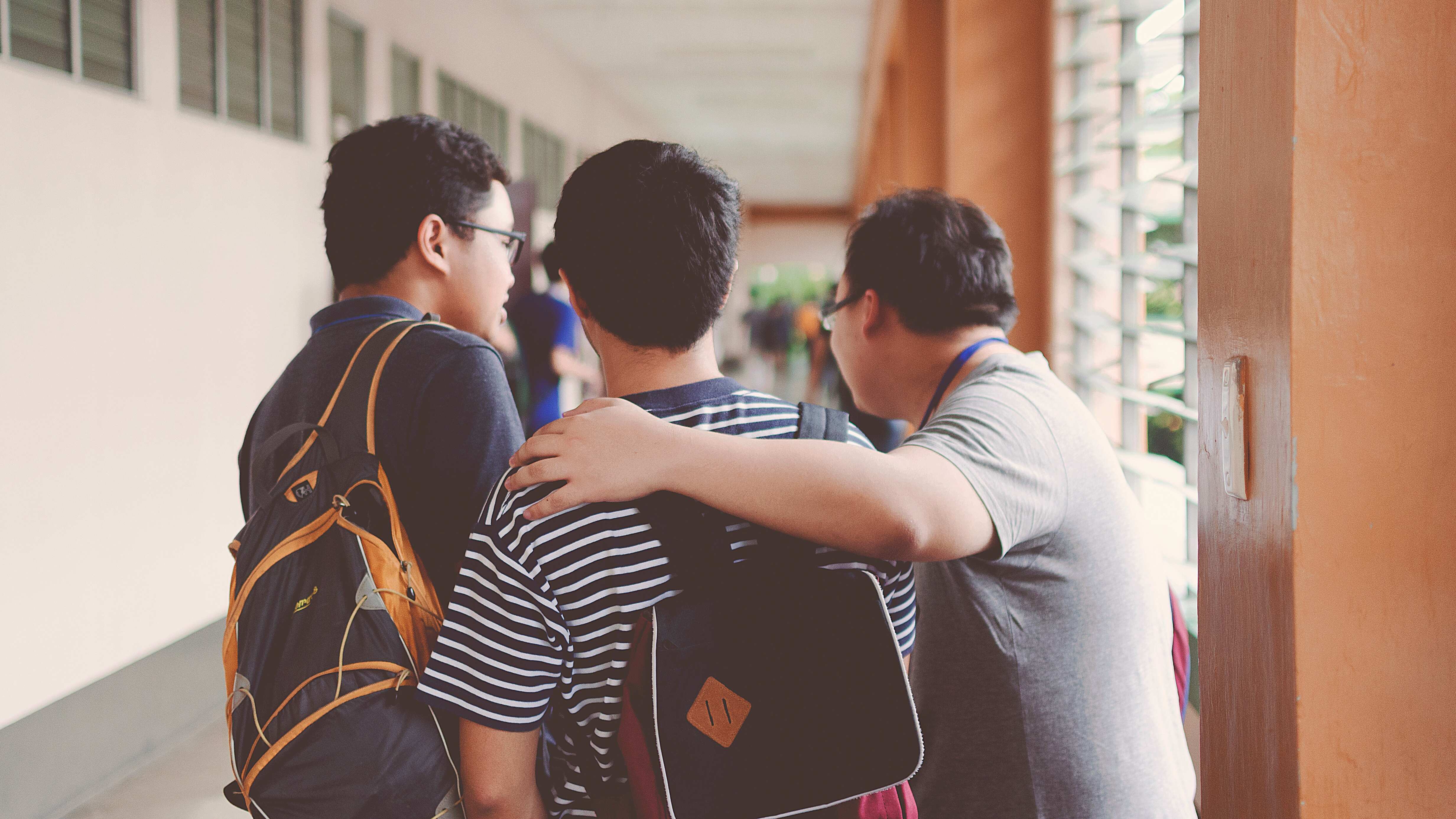 La medida aplica para estudiantes de turnos matutino, vespertino y nocturno.