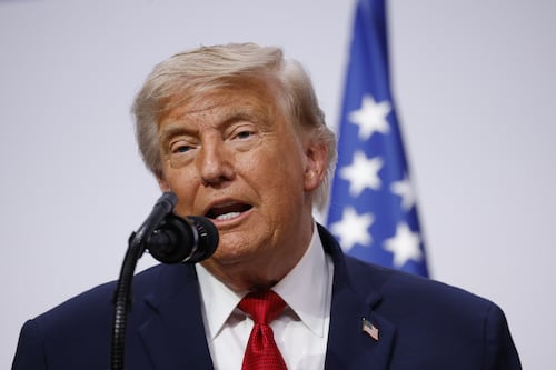 Donald Trump planea quitar la ciudadanía a estadounidenses naturalizados ¿Es posible?