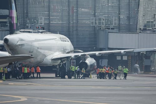 ¿Vuelos cancelados? Estas son las aerolíneas que advierten retrasos por falla de software