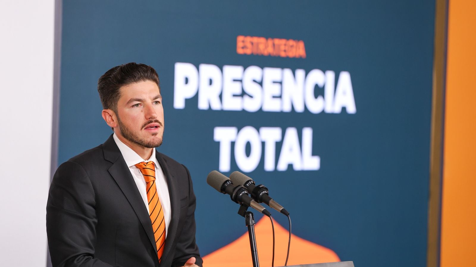 García presentó el vídeo de Ponte Nuevo.