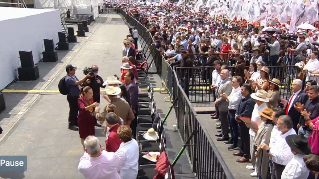 Lideres rebeldes de Morena