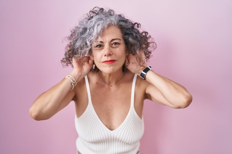 Más allá de lo estético, renovar el color del cabello puede influir positivamente en el estado de ánimo