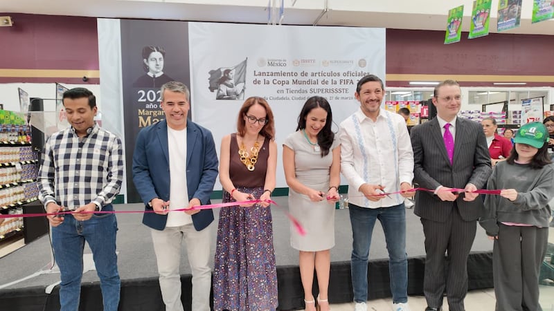 Esta colección tiene como objetivo principal ofrecer productos oficiales a precios accesibles