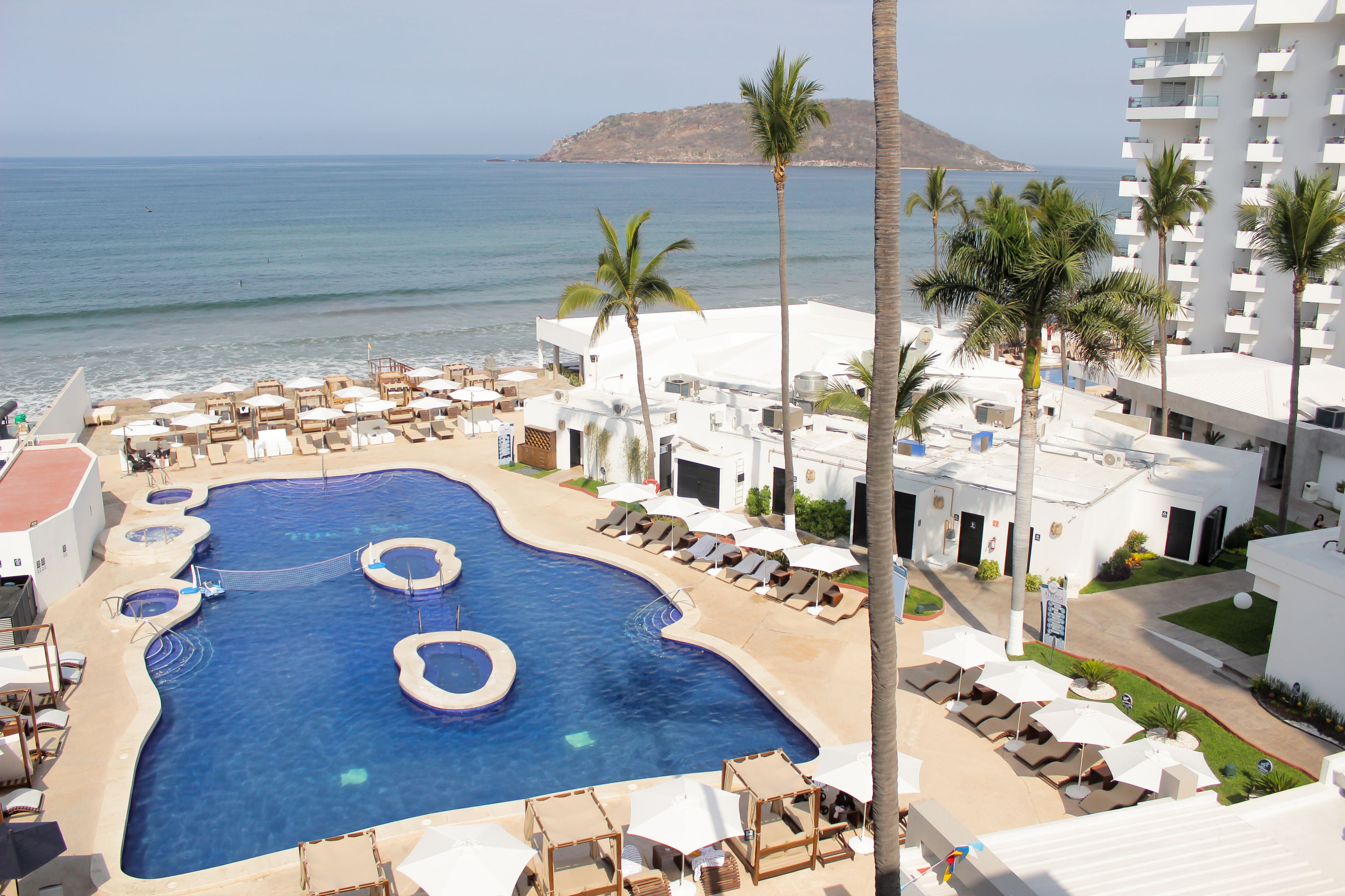 Paraíso, ciudad y playa: los hoteles de lujo que tienes que conocer en México este 2026
