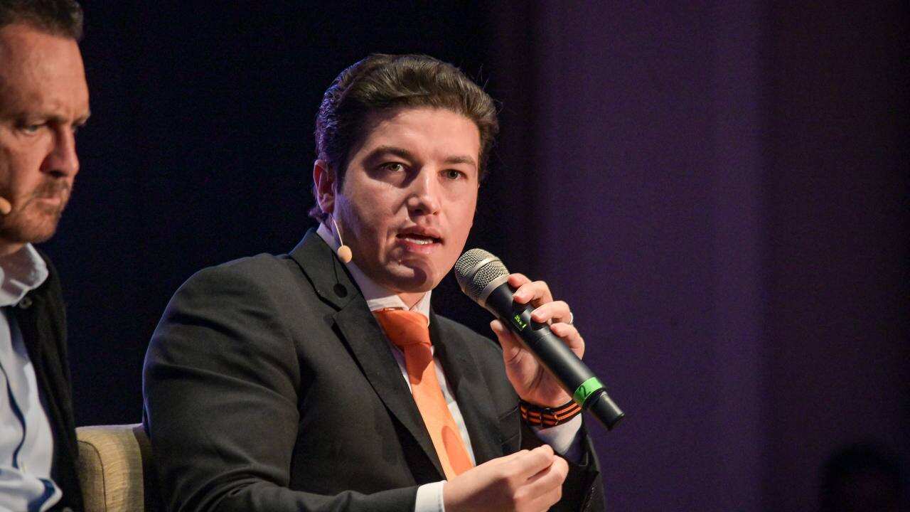 El gobernador se registrará el domingo como precandidato a la presidencia por Movimiento Ciudadano.