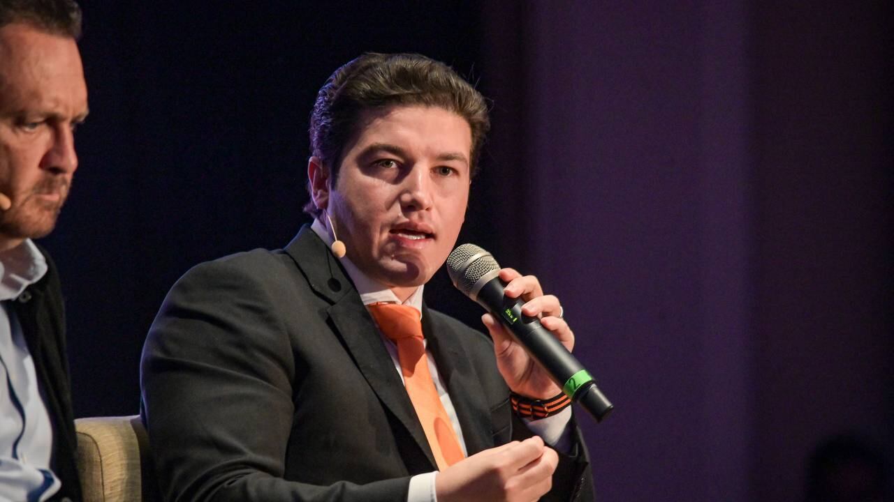 El gobernador se registrará el domingo como precandidato a la presidencia por Movimiento Ciudadano.