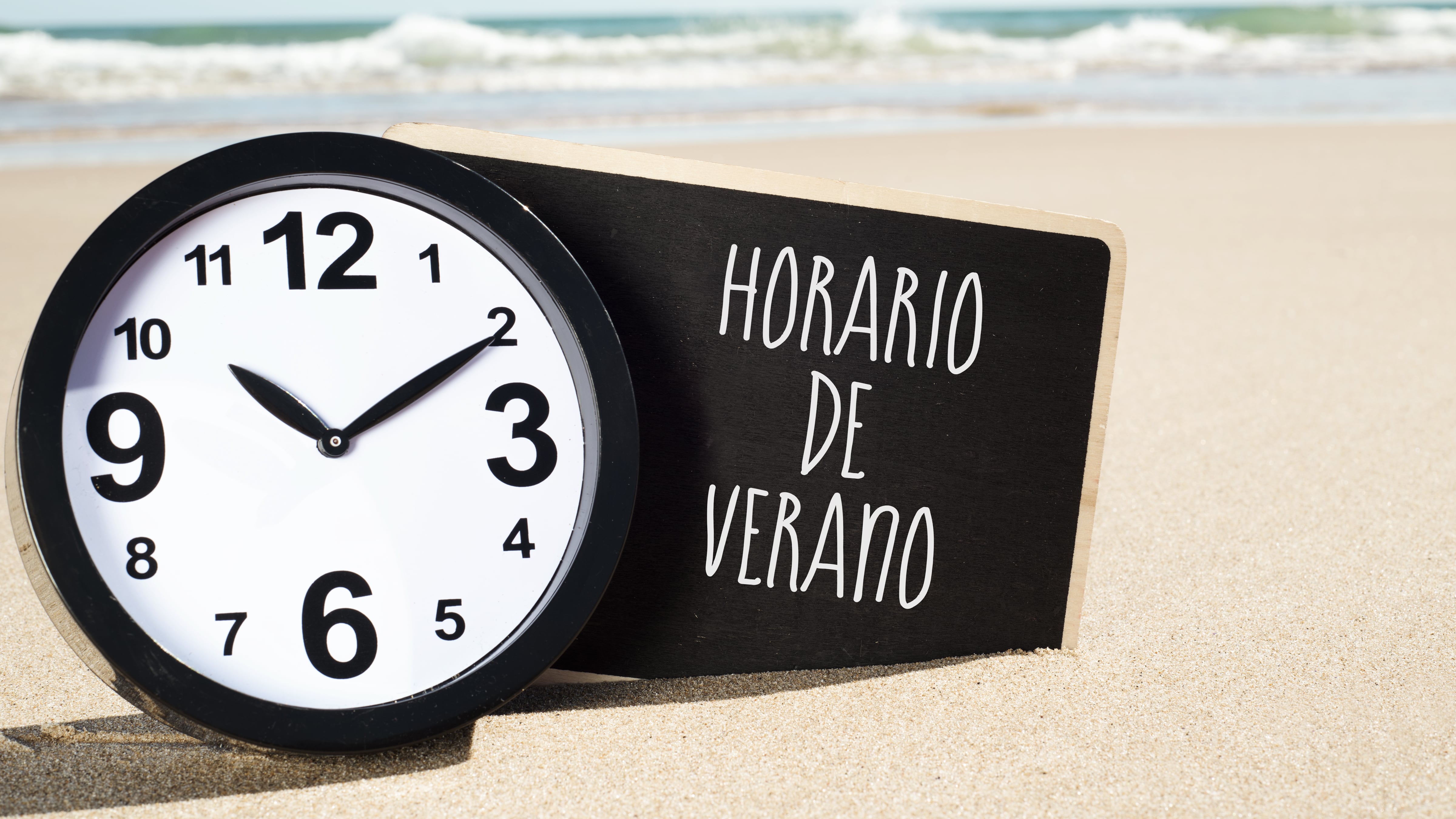 A muchos regiomontanos les amaneció una hora antes.