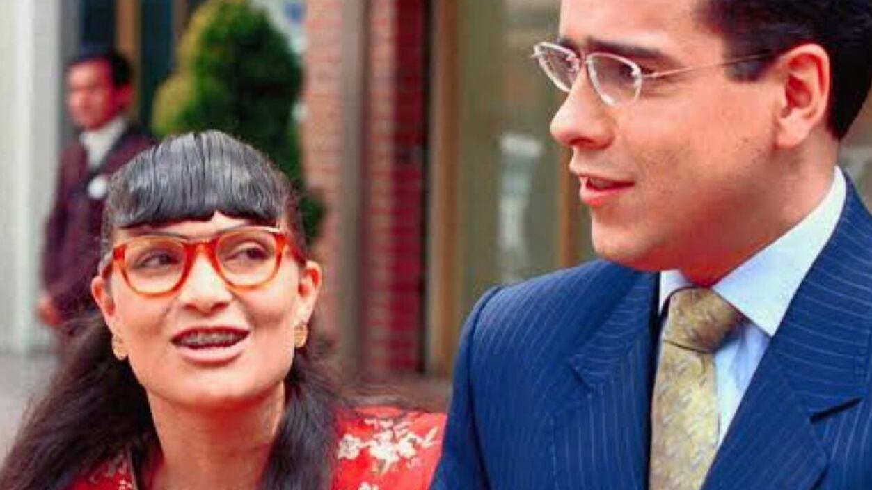 Ver de nuevo a los dos protagonistas del éxito mundial ‘Betty La Fea’ Ana María Orozco y Jorge Enrique Abello será posible en ‘Ella Dice, Él Dice’.