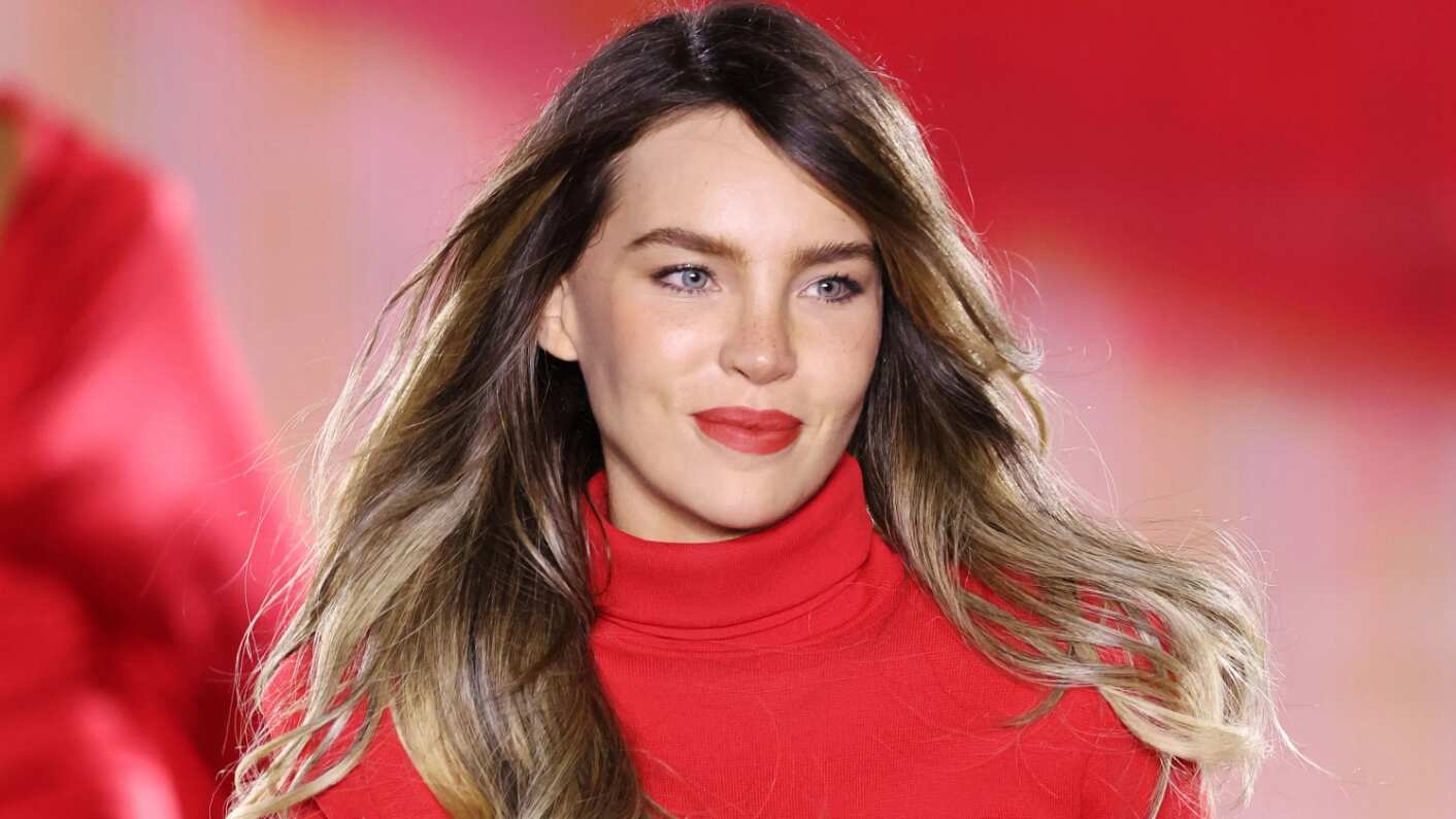 Cantante y actriz mexicana. (Foto: Glamour México)