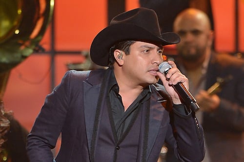 Julión Álvarez cancela concierto en el AT&T Stadium por no poder ingresar a Estado Unidos ¿Está bajo investigación?