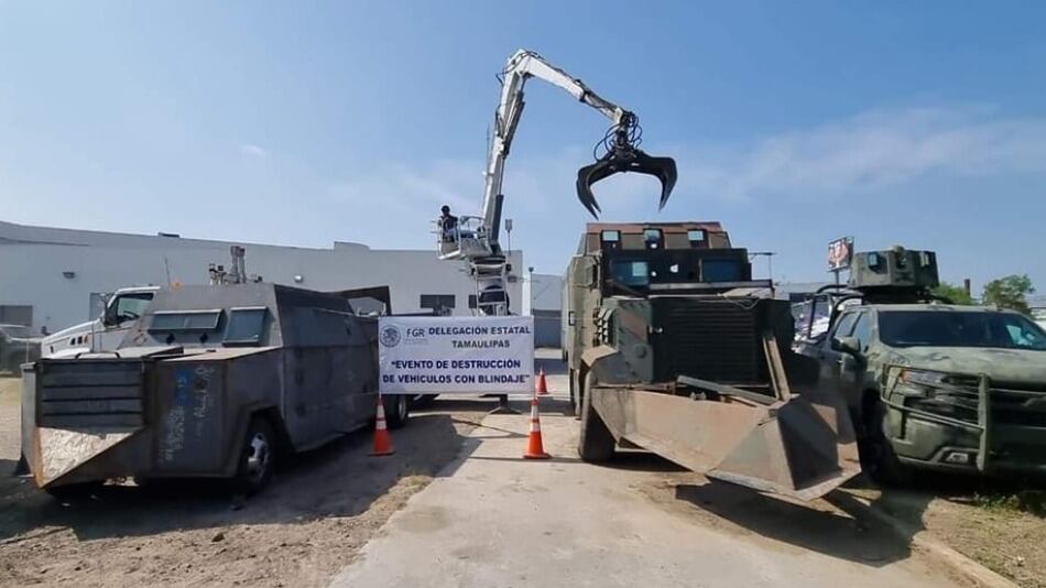 Tamaulipas-destrucción-de-autos-blindados