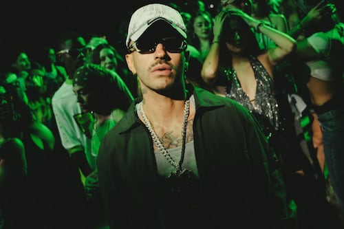 Feid regresa a la música con el estreno de su EP ‘Feid vs Ferxxo’