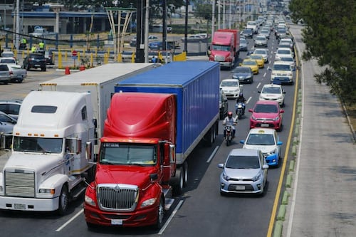 Paro nacional de transportistas este lunes 26: ¿A qué hora inician los bloqueos?
