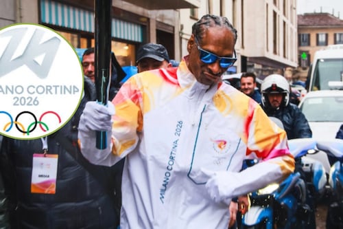 Snoop Dogg sorprende al portar la antorcha olímpica rumbo a Milano-Cortina 2026