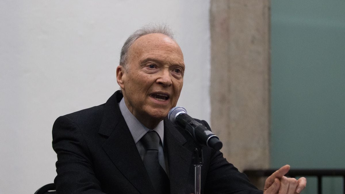 Los problemas de salud de Alejandro Gertz Manero han deteriorado su estado físico.