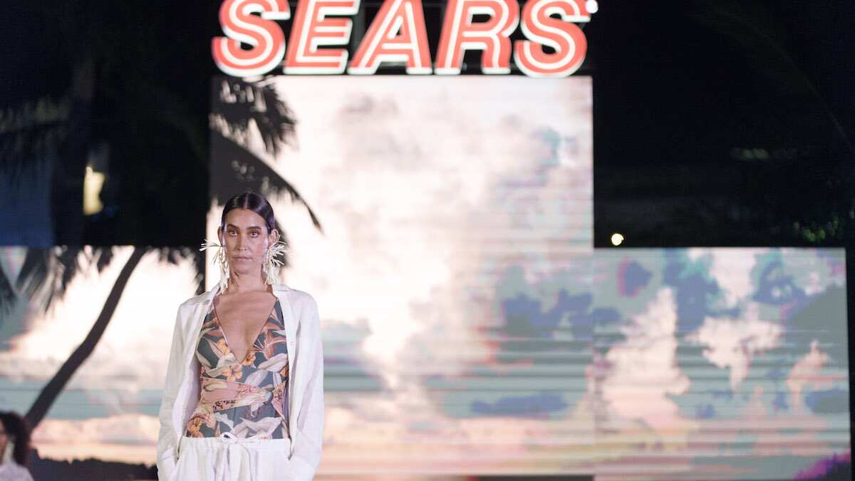 Sears lanza su nueva colección en la fiesta del Abierto Mexicano de Tenis presentando las últimas tendencias para esta temporada en el cual veremos el minimalismo en looks blancos y neutros, transparencias y diversos estampados.