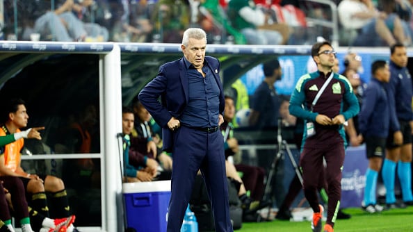 Javier Aguirre revela la lista de titulares